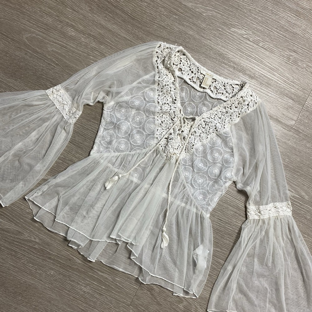 Forever 21 Sheer Lace Blouse Women's M White Flare Sleeve Angel Core Fairy Core